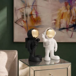 Figurka dekoracyjna biała astronauta 17x27 cm