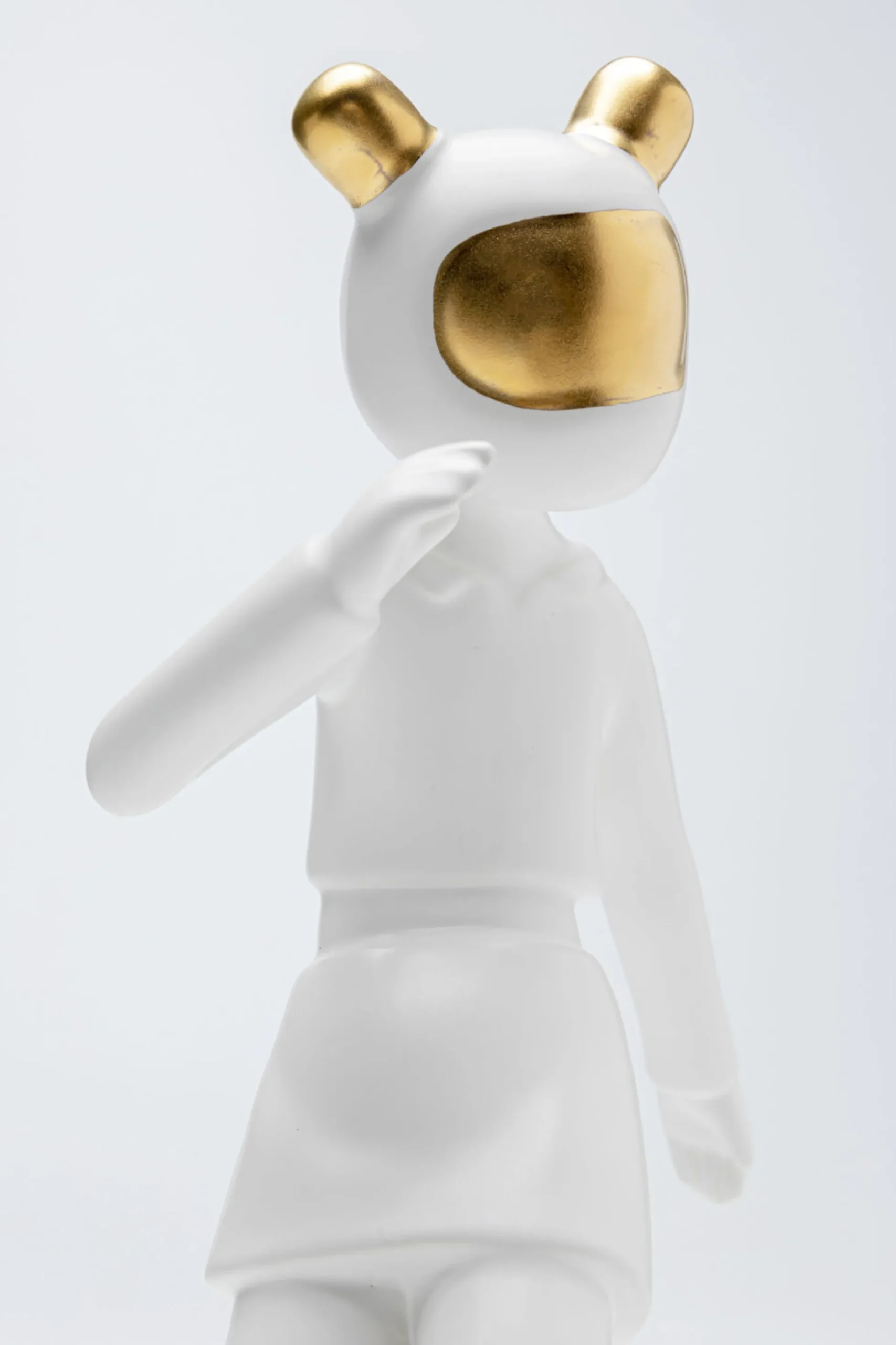 Figurka dekoracyjna skater astronauta biała 17x33 cm
