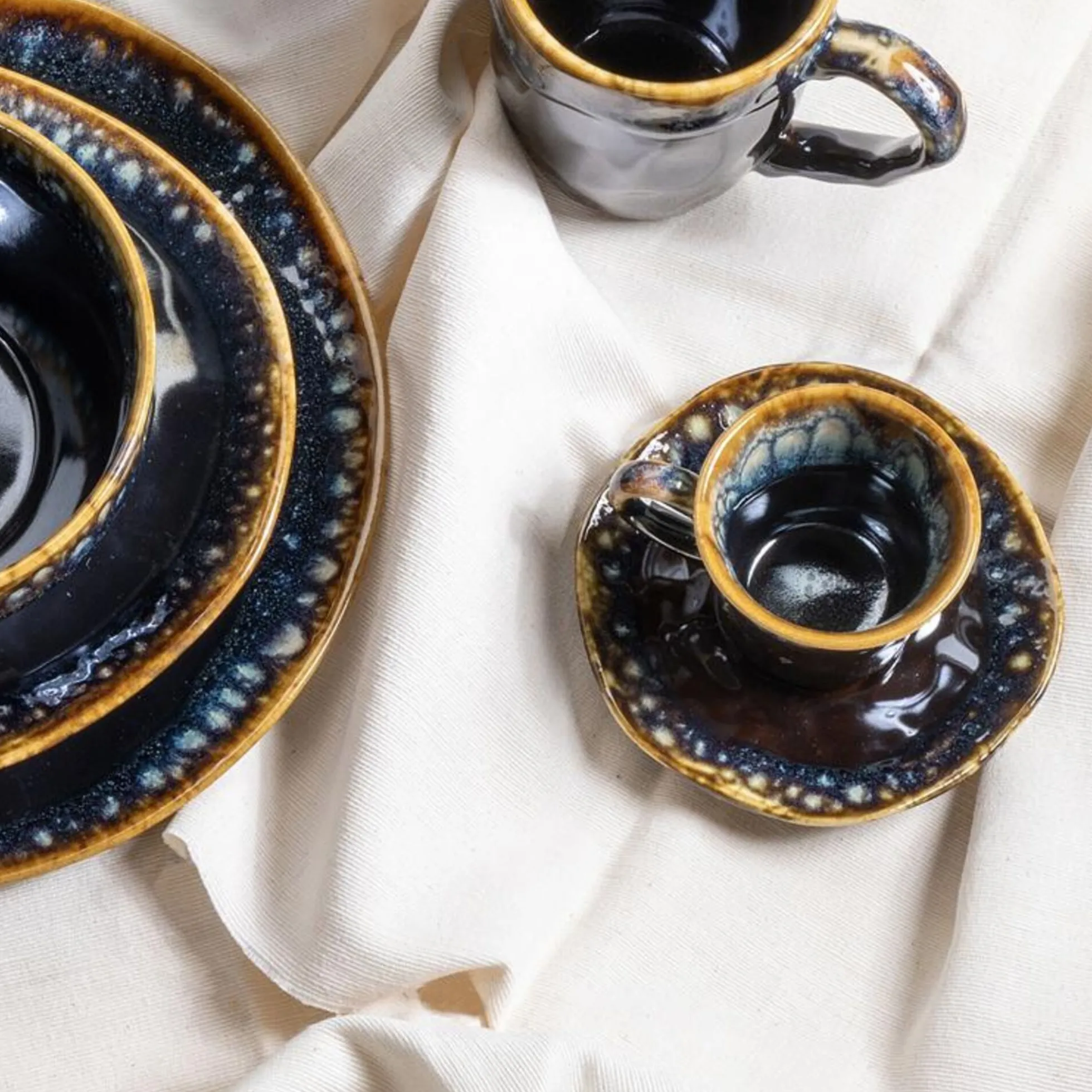 Filiżanka do espresso ze spodkiem kamionkowa ciemnoniebieska 88 ml