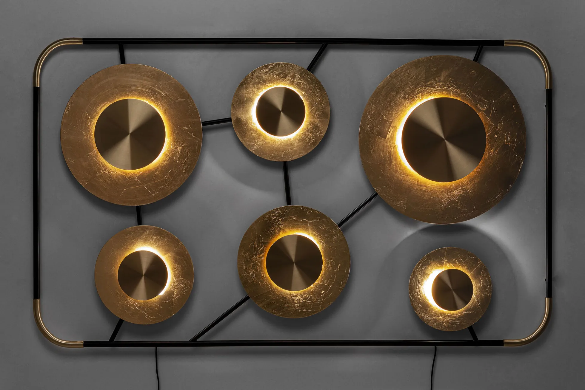 Kinkiet Disc 185x110 cm złoty