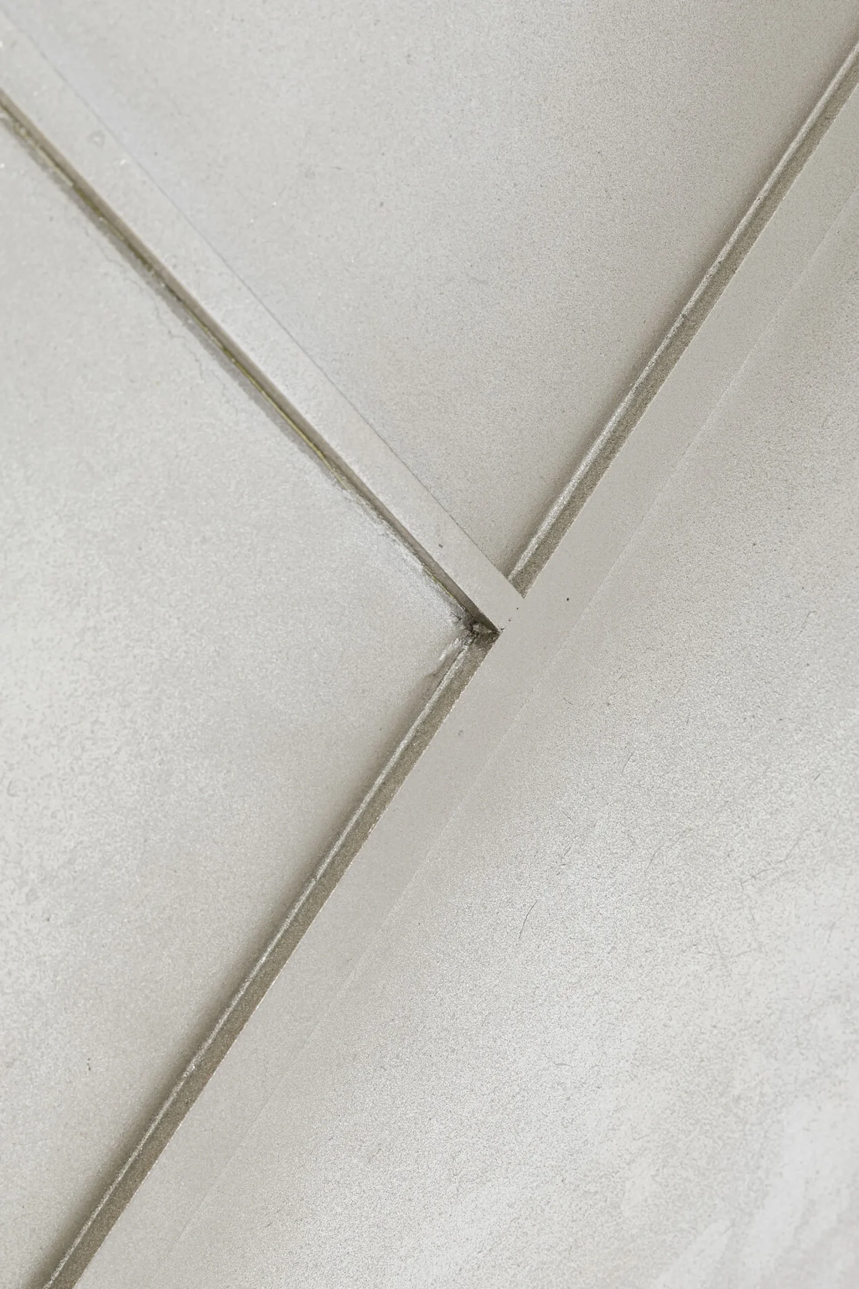 Komoda Venice Triangle 180x64 cm srebrno złota