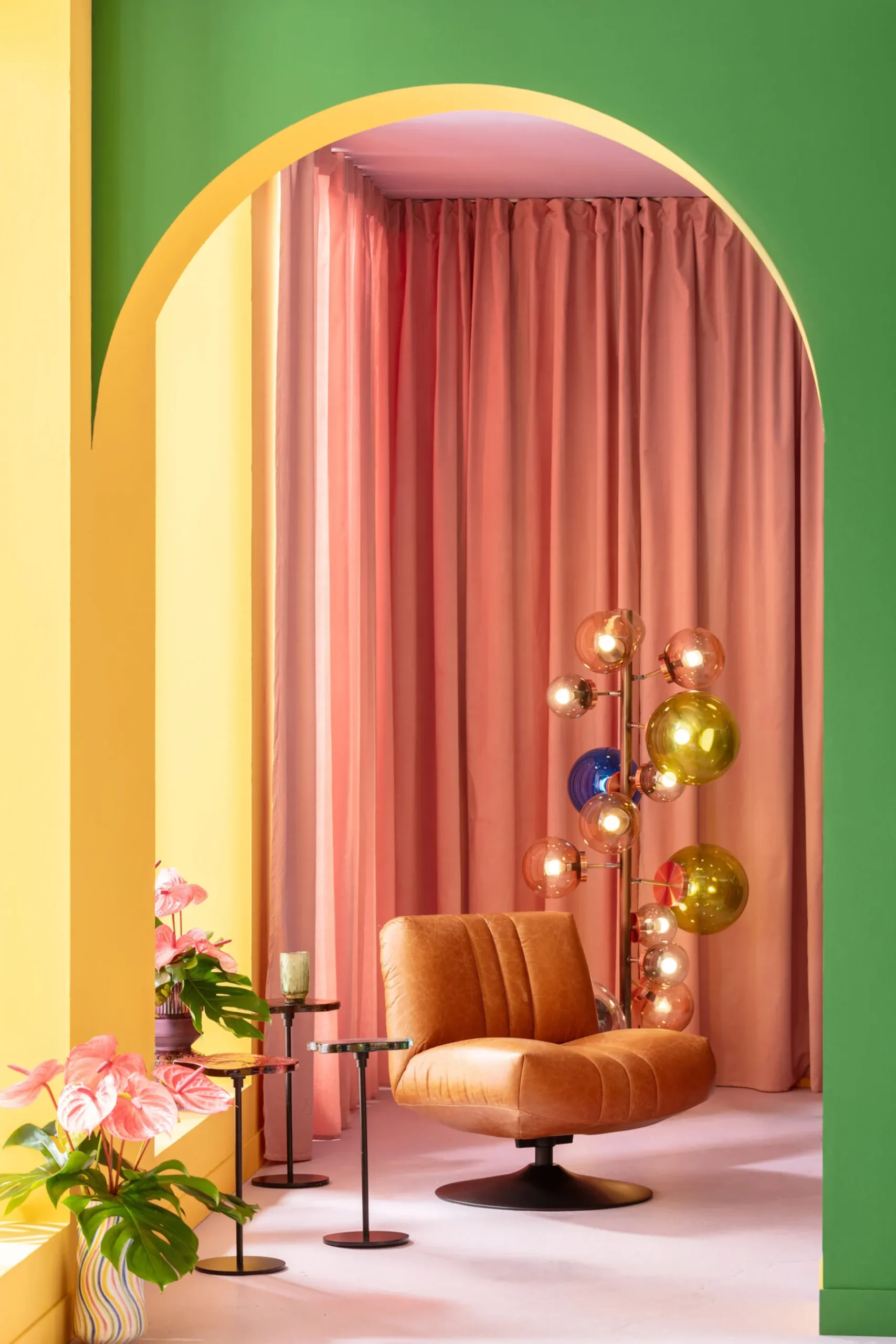 Lampa podłogowa Balloon Colore 95x160 cm kolorowa
