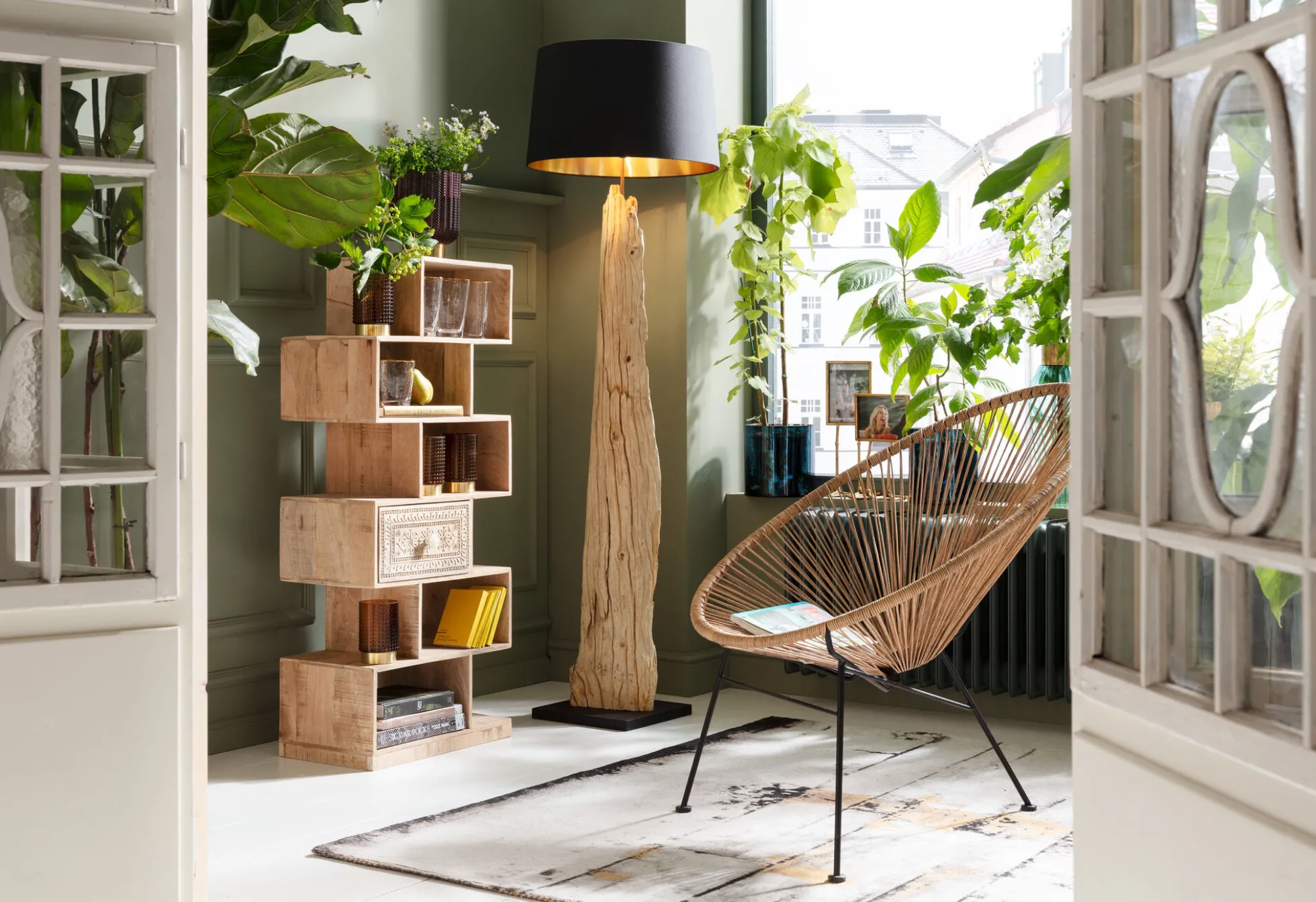 Lampa podłogowa Nature Straight 52x171 cm czarno-drewniana