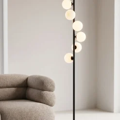 Lampa podłogowa Scala Balls Milky Black 160cm