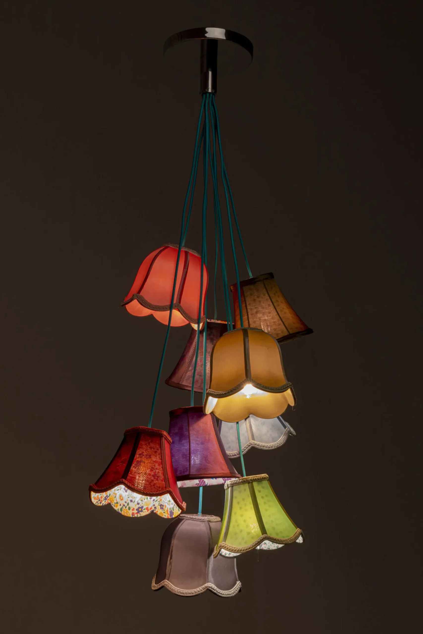 Lampa wisząca Saloon Flowers 9L 60x110 cm kolorowa