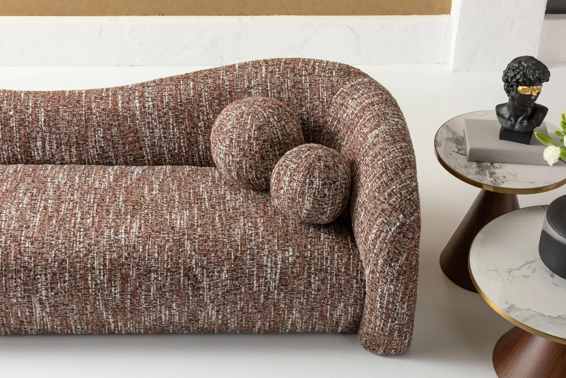 Sofa 3-osobowa brązowa tkanina melanżowa 261 cm organiczne kształy