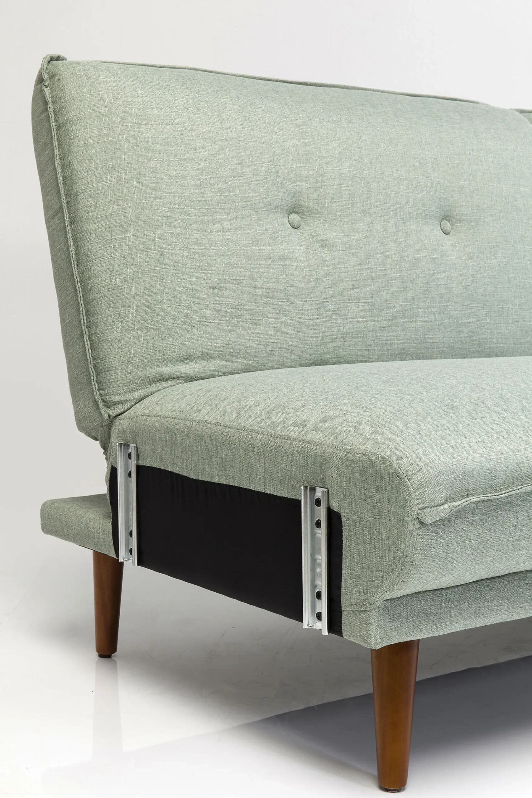 Sofa rozkładana z podłokietnikami 222x86 cm jasnozielona na brązowych nóżkach