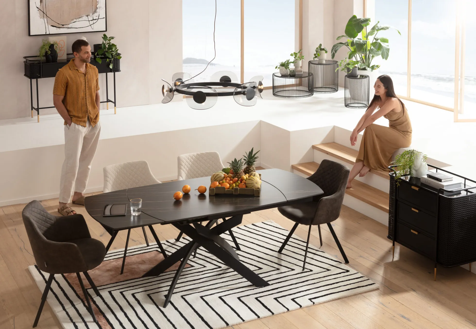 Stół rozkładany z ceramicznym blatem nogi czarne 120-180x90 cm